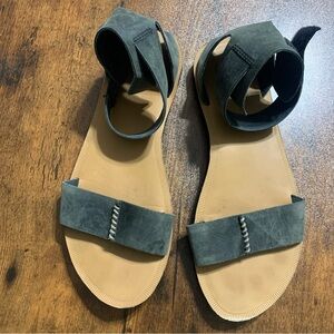 Reef Voyager Women’s Sandals Size 8